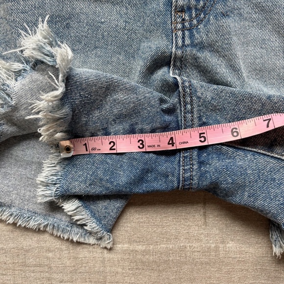 Sincerely Jules High Rise Acid Wash Distressed Denim Shorts 90s y2k retro 29 9 - Picture 6 of 12